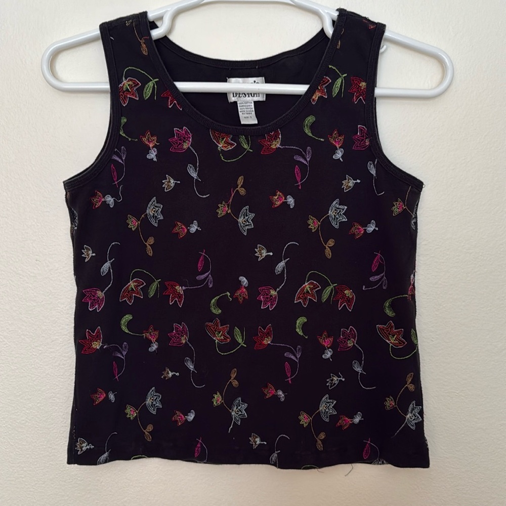 Chico's Black Embroidered Floral Women's Top